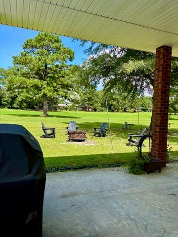 1158 Doral Drive, Manning, SC 29102