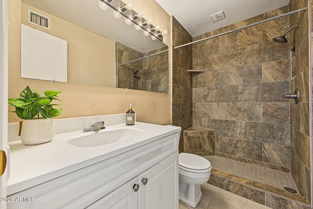1320 E BETHANY HOME Road 54, Phoenix, AZ 85014