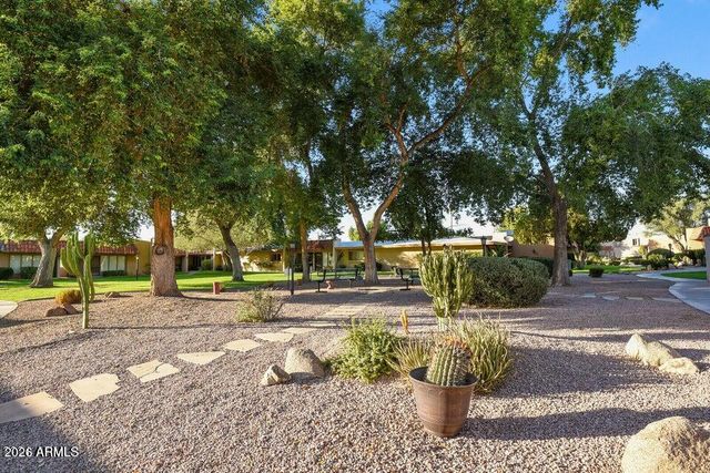 1320 E BETHANY HOME Road 54, Phoenix, AZ 85014