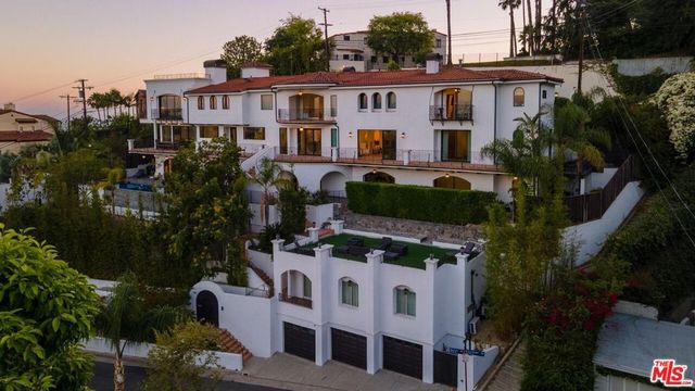 4733 Bonvue Avenue, Los Angeles, CA 90027