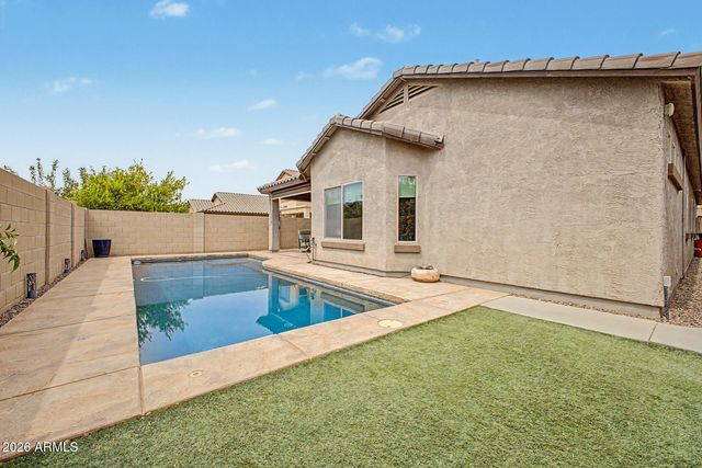 10743 W LARIAT Lane, Peoria, AZ 85383