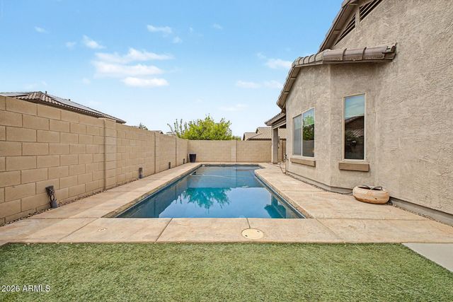 10743 W LARIAT Lane, Peoria, AZ 85383