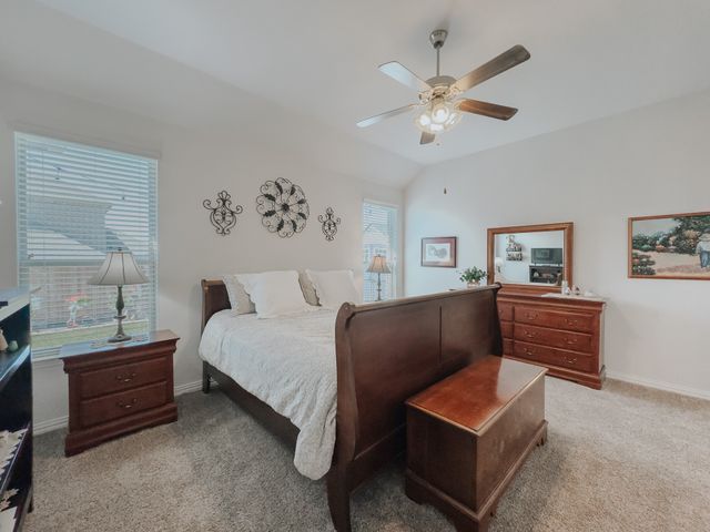 3030 Burgundy Lane, Midlothian, TX 76065