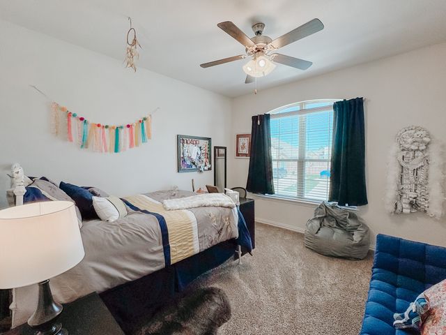 3030 Burgundy Lane, Midlothian, TX 76065