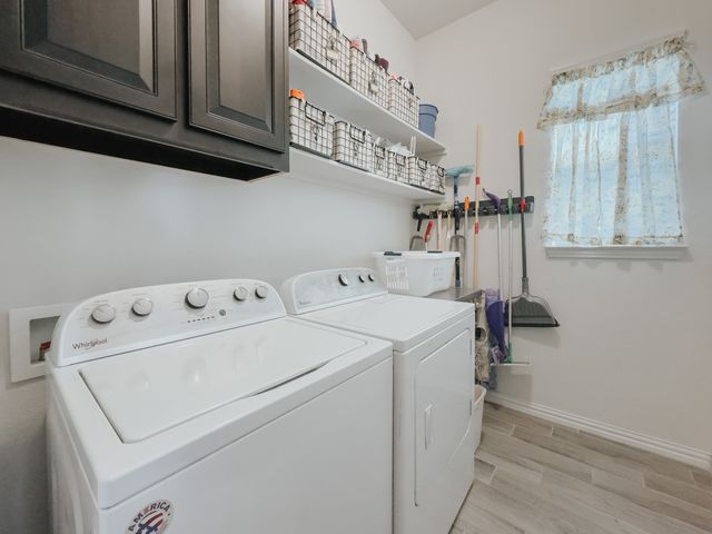 3030 Burgundy Lane, Midlothian, TX 76065