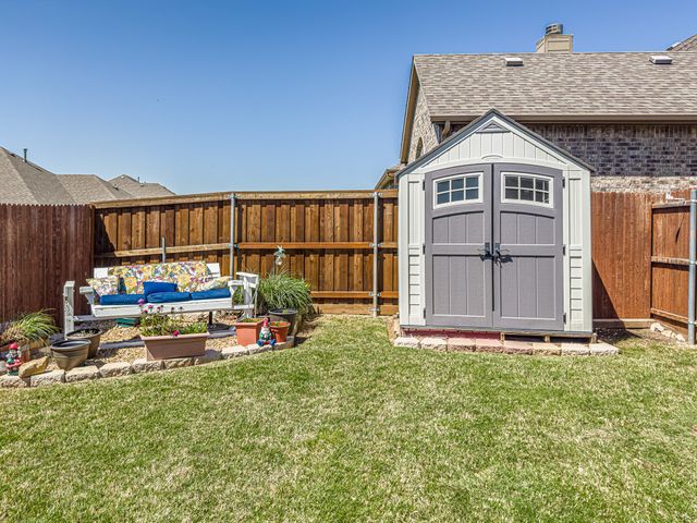 3030 Burgundy Lane, Midlothian, TX 76065