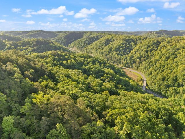 12332 Campton Road, Stanton, KY 40380