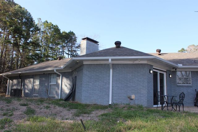 14978 E 31, Tyler, TX 75705