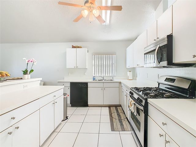 15933 BAY VISTA DRIVE, Clermont, FL 34714