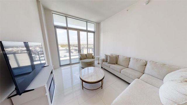 7825 NW 107th Ave 821, Doral, FL 33178