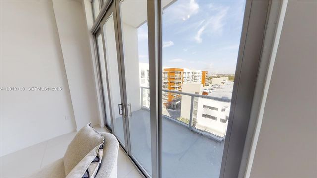 7825 NW 107th Ave 821, Doral, FL 33178