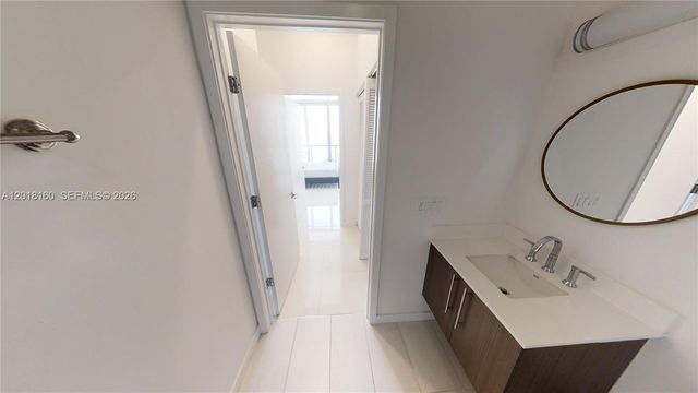 7825 NW 107th Ave 821, Doral, FL 33178