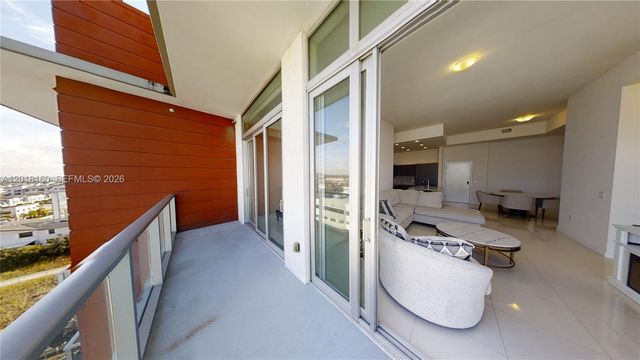 7825 NW 107th Ave 821, Doral, FL 33178