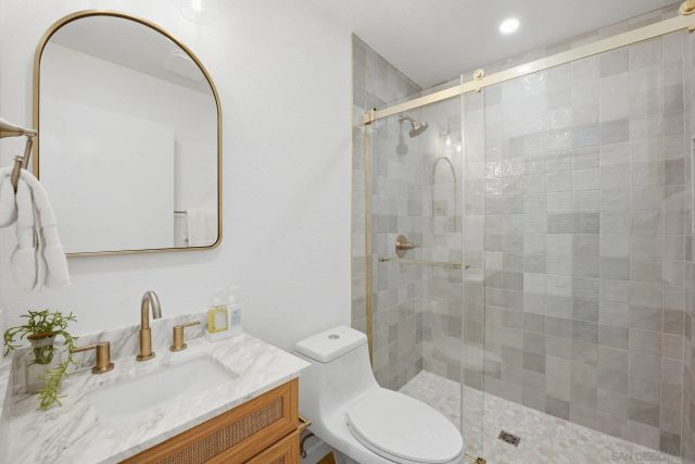 1926 Springdale Ln, Encinitas, CA 92024