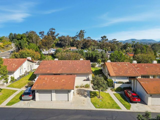 1926 Springdale Ln, Encinitas, CA 92024