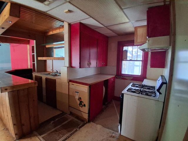 202 S Center Avenue, Shawnee, OK 74801