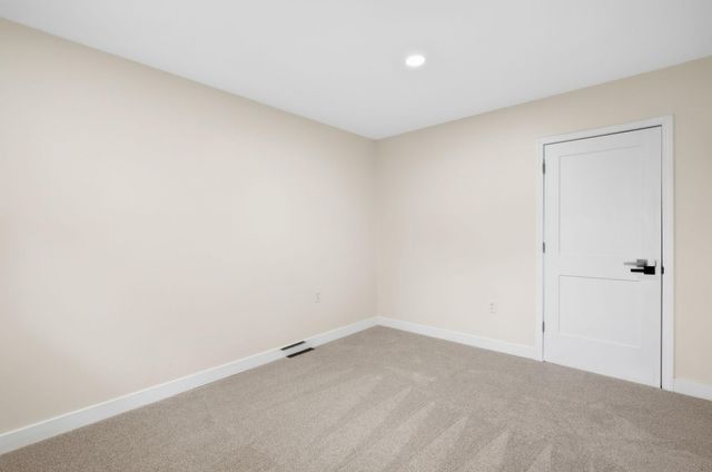 6417 Riverview Terrace NE, Fridley, MN 55432