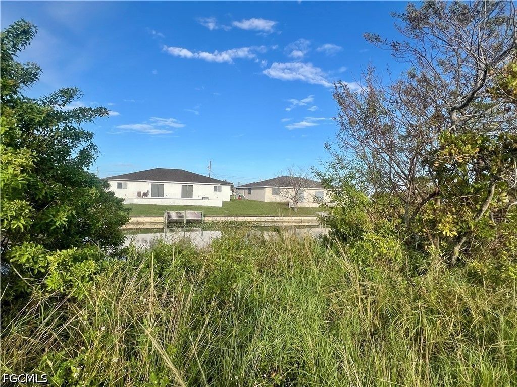 1424 NE 9th AVE, Cape Coral, FL 33909
