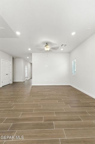 5752 Adamsville Avenue, El Paso, TX 79934