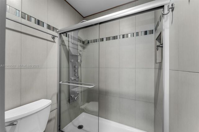 10450 SW 154th Ct 8, Miami, FL 33196