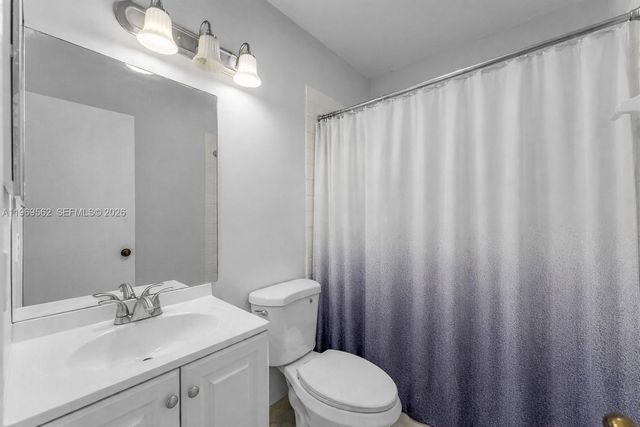 10450 SW 154th Ct 8, Miami, FL 33196