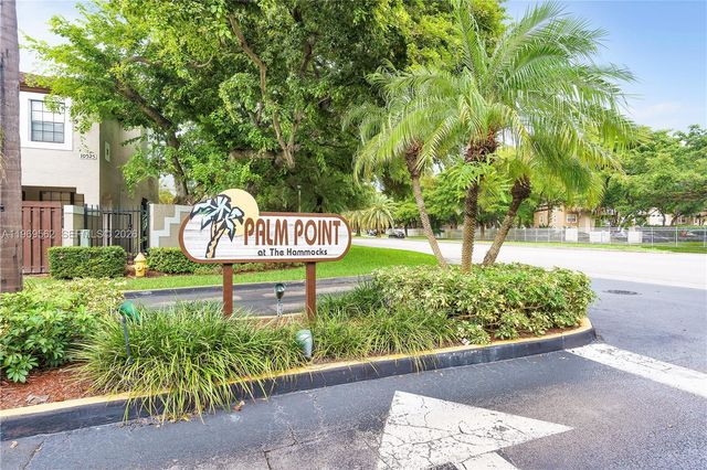 10450 SW 154th Ct 8, Miami, FL 33196