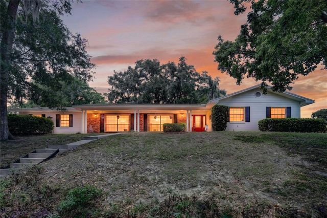 1945 NORMANDY DRIVE, Mount Dora, FL 32757