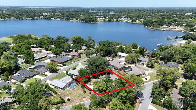 1945 NORMANDY DRIVE, Mount Dora, FL 32757