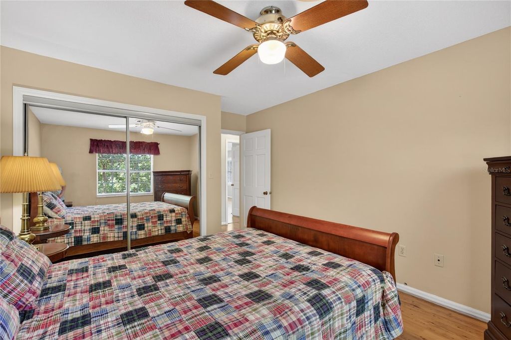 Image 24 of property listing at 1945 NORMANDY DRIVE, Mount Dora, FL 32757