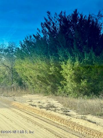 000 ROYAL WAY, Interlachen, FL 32148