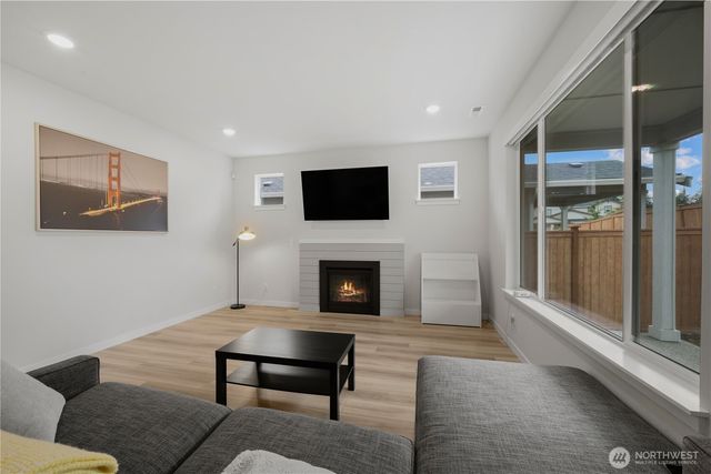 3360 SW Anchorage Lane, Port Orchard, WA 98367