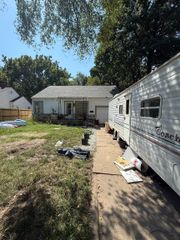 655 S Quentin St, Wichita, KS 67218
