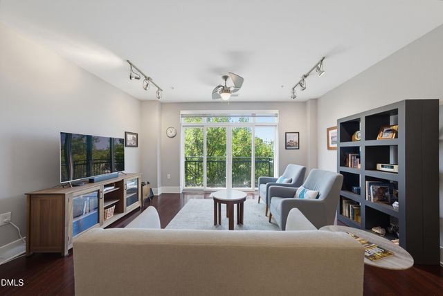 444 S Blount Street 325, Raleigh, NC 27601