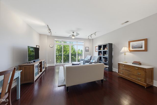 444 S Blount Street 325, Raleigh, NC 27601