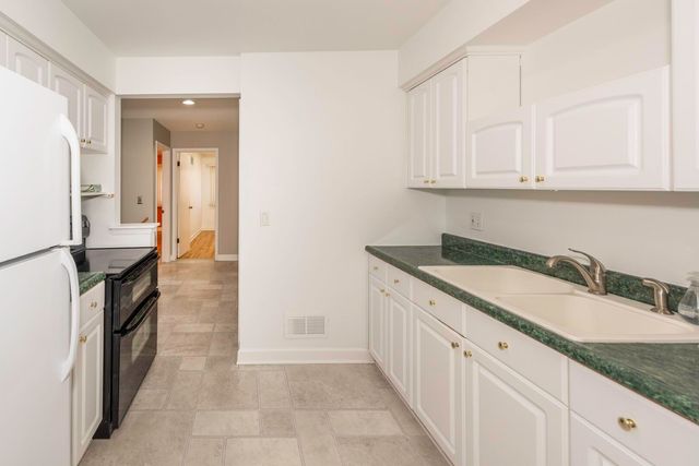 614 Terrace Lane, Ypsilanti Twp, MI 48198