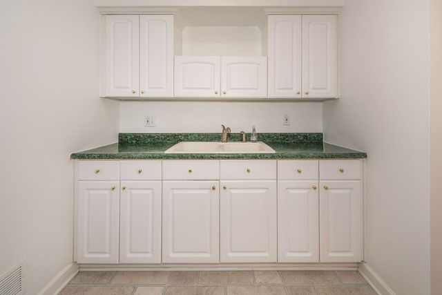 614 Terrace Lane, Ypsilanti Twp, MI 48198