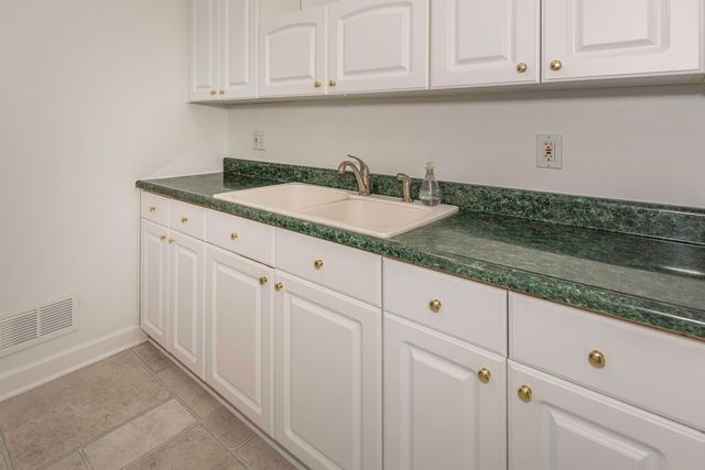 614 Terrace Lane, Ypsilanti Twp, MI 48198