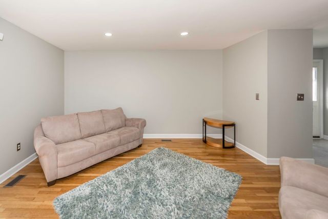 614 Terrace Lane, Ypsilanti Twp, MI 48198