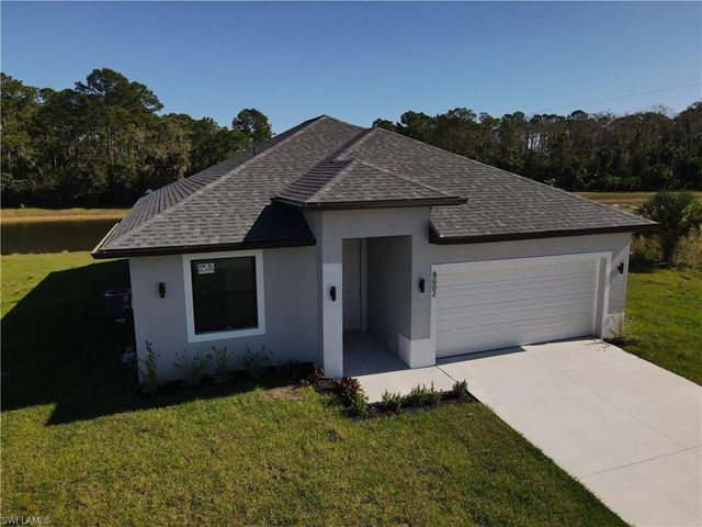 8002 Spice CT, Labelle, FL 33935