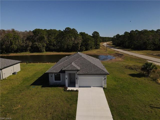 8002 Spice CT, Labelle, FL 33935