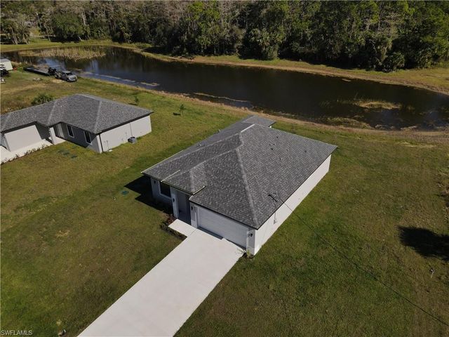 8002 Spice CT, Labelle, FL 33935