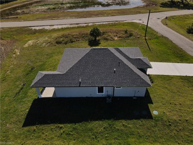 8002 Spice CT, Labelle, FL 33935