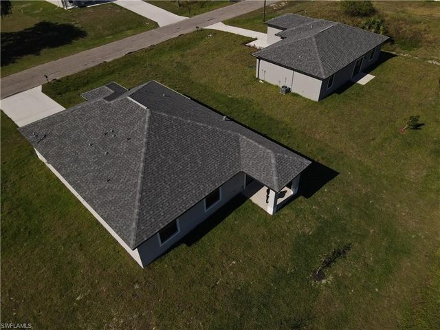 8002 Spice CT, Labelle, FL 33935