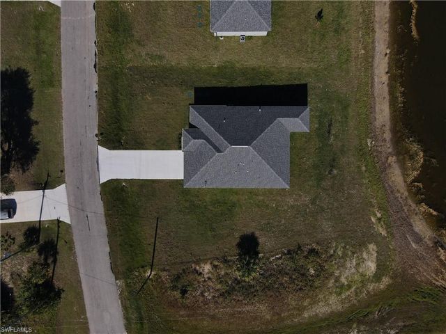 8002 Spice CT, Labelle, FL 33935