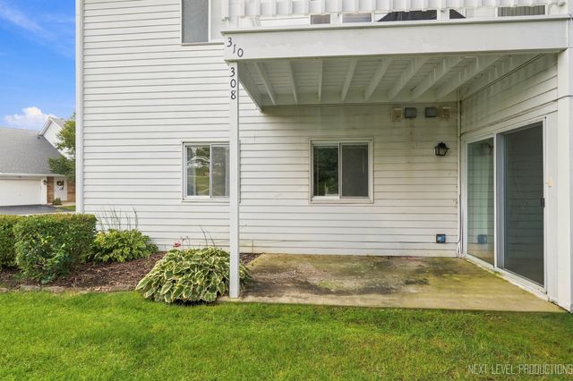 308 Primrose Court 308, Aurora, IL 60504