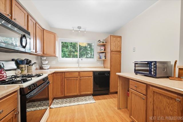 308 Primrose Court 308, Aurora, IL 60504