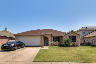 3452 Quannah Drive, Grand Prairie, TX 75052