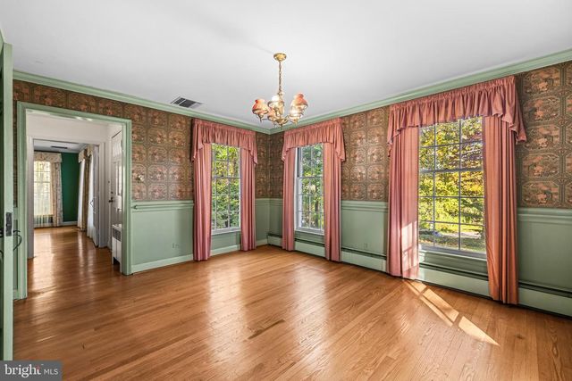 11 W MELROSE AVE, Baltimore, MD 21210