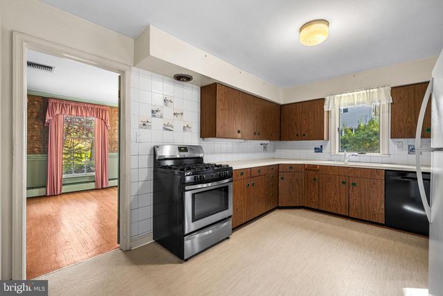 11 W MELROSE AVE, Baltimore, MD 21210