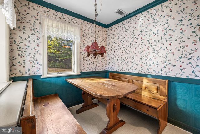 11 W MELROSE AVE, Baltimore, MD 21210